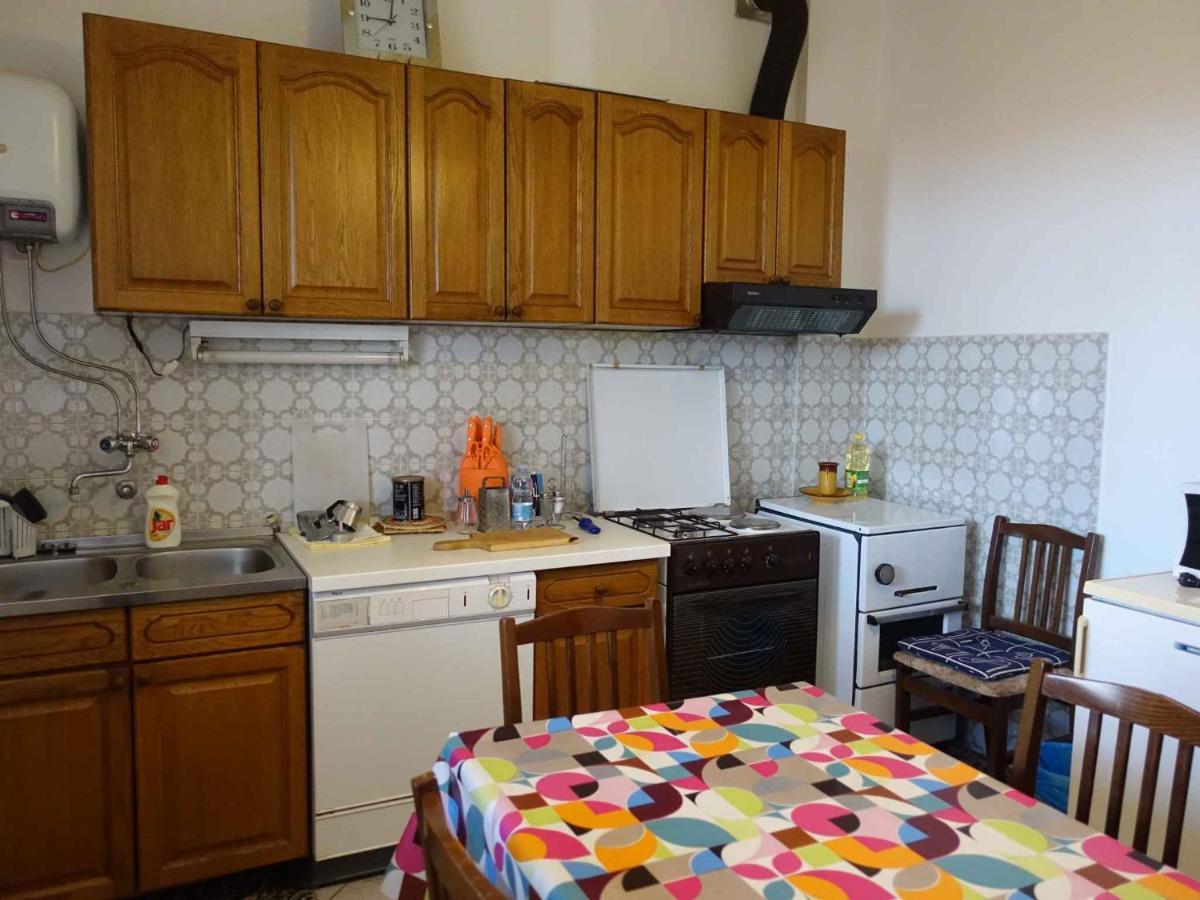 Apartment In Omisalj - Insel Krk 39736 Exterior photo